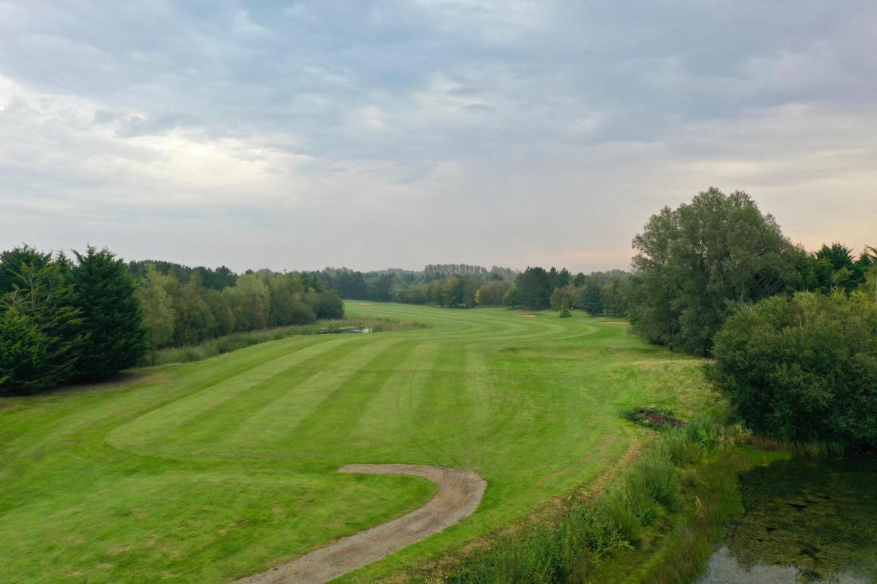 The Essex Golf & Country Club Hotel Coggeshall Kültér fotó